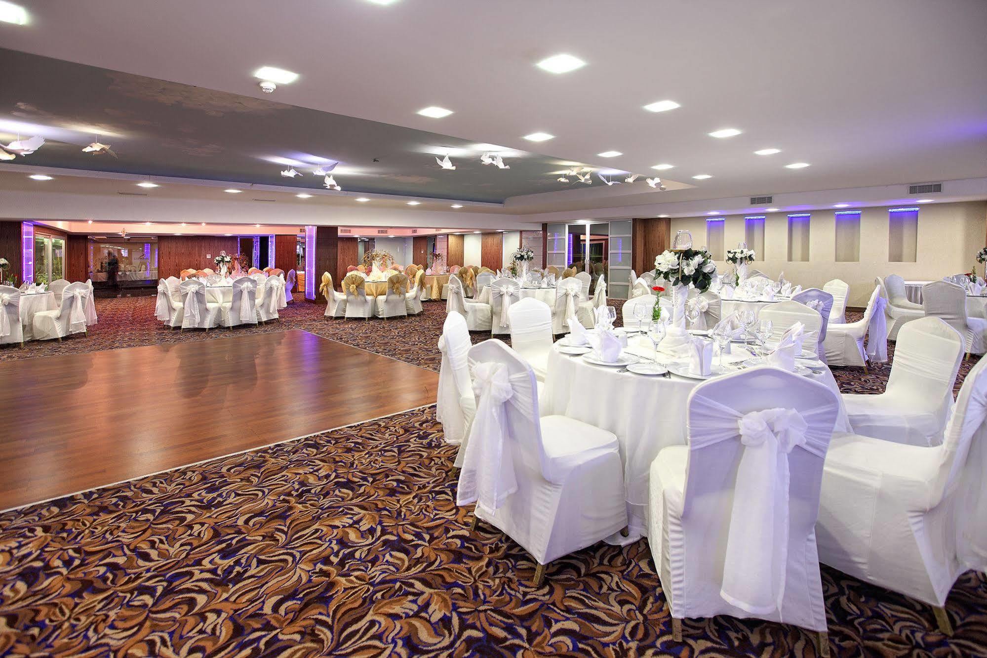 Surmeli Adana Hotel Εξωτερικό φωτογραφία